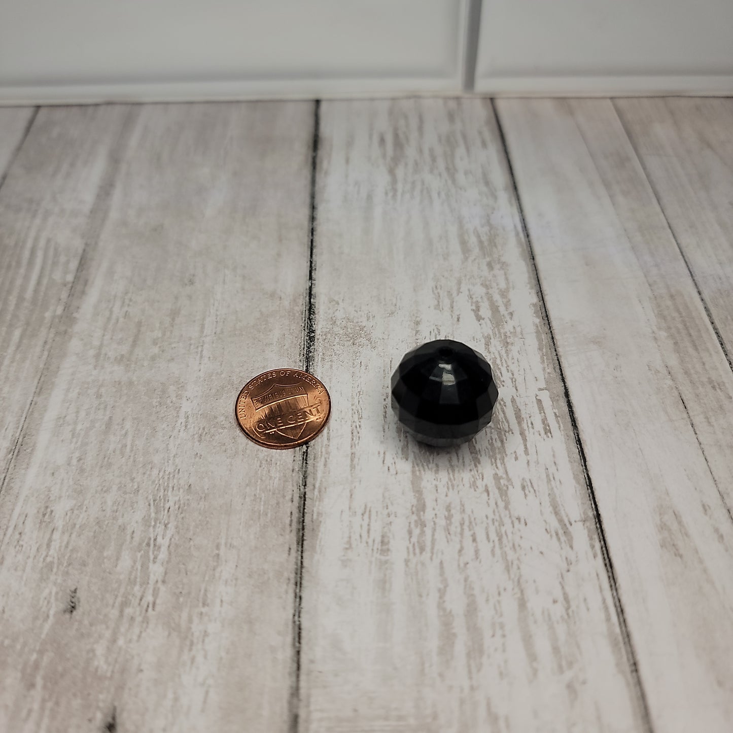 20mm Black Disco Beads