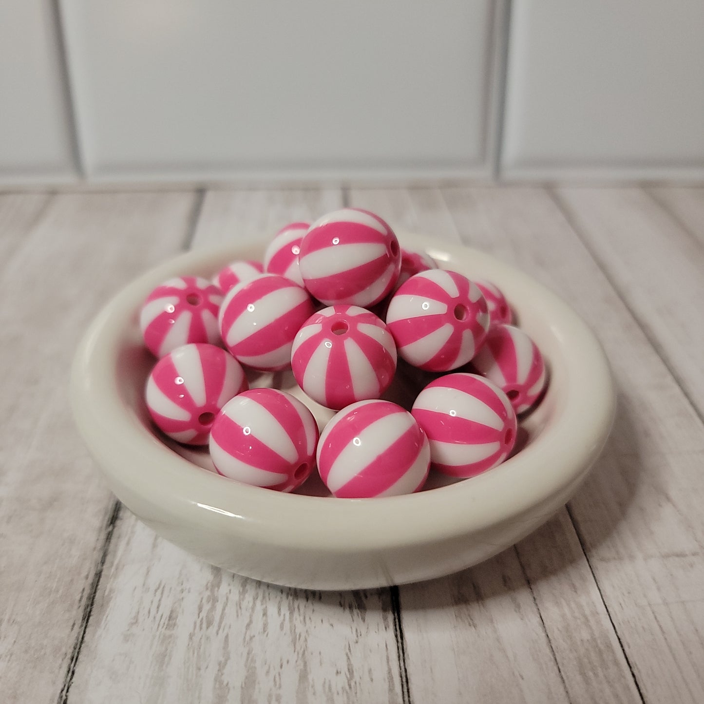 20mm Beach Ball Hot Pink Beads