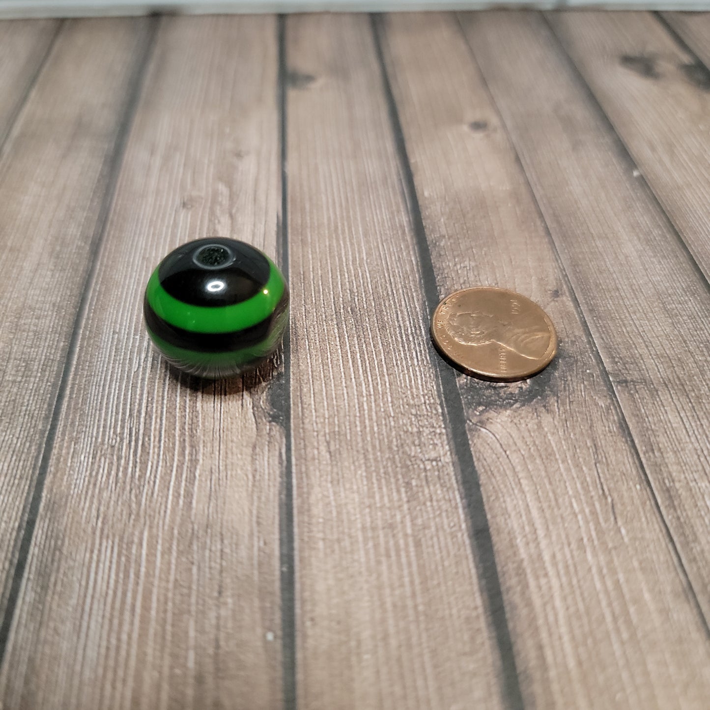 20mm Green and Black Stripe Beads