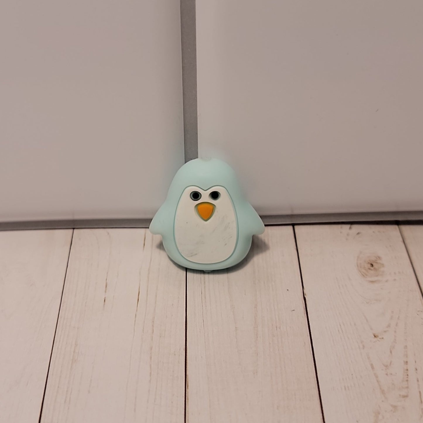 Silicone Mint Green Pengiun Focal