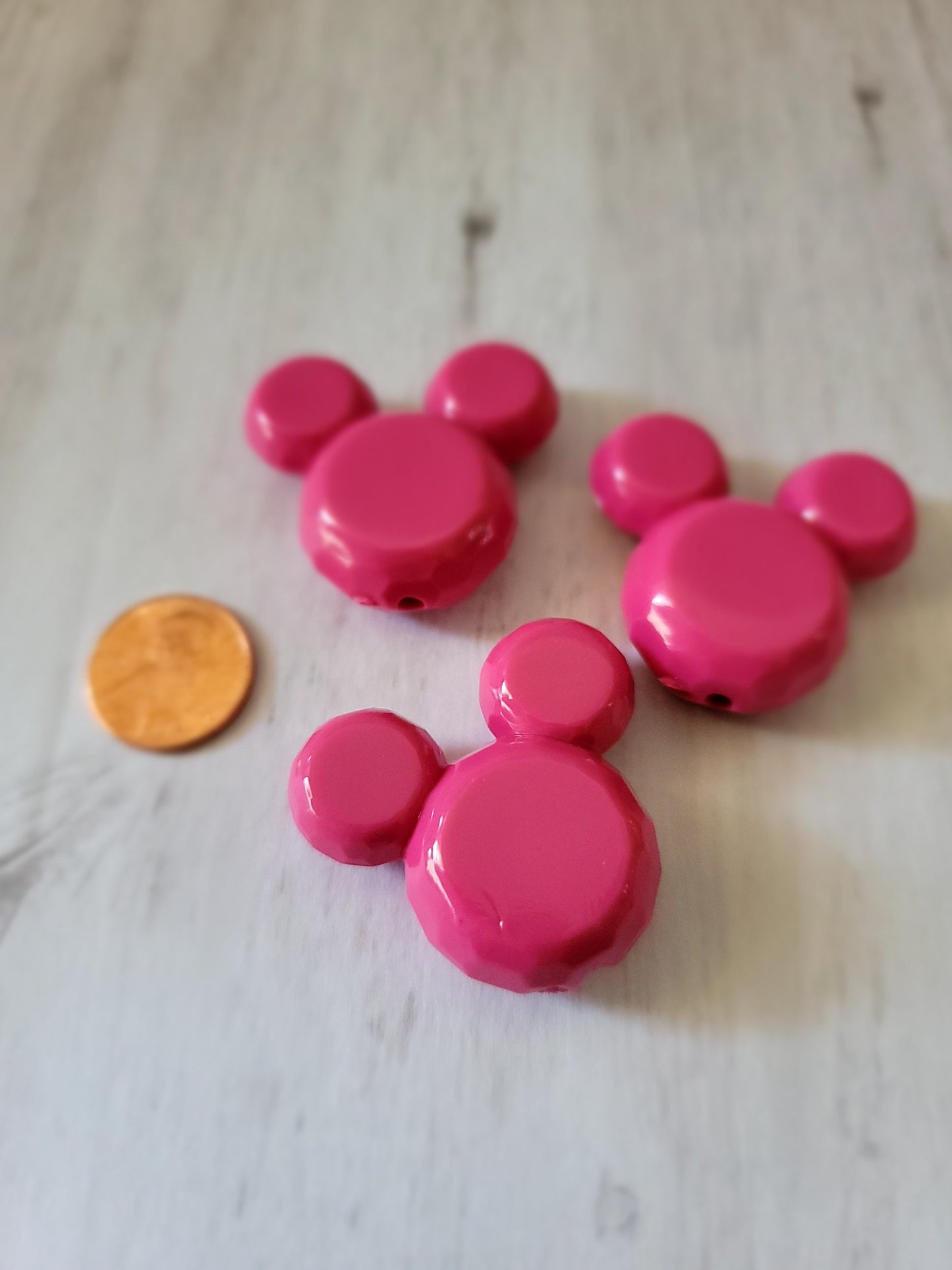 34mm x 37mm Famous Mouse Beads
