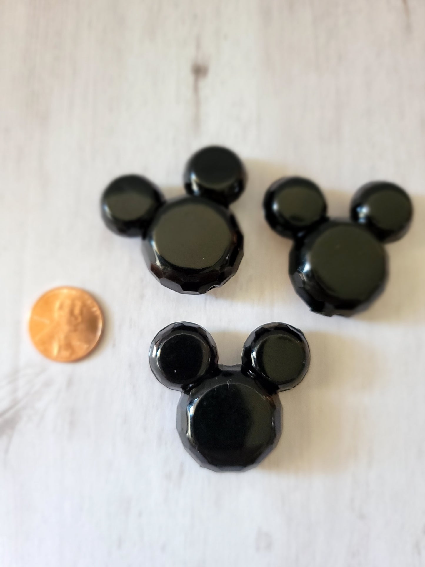34mm x 37mm Famous Mouse Beads