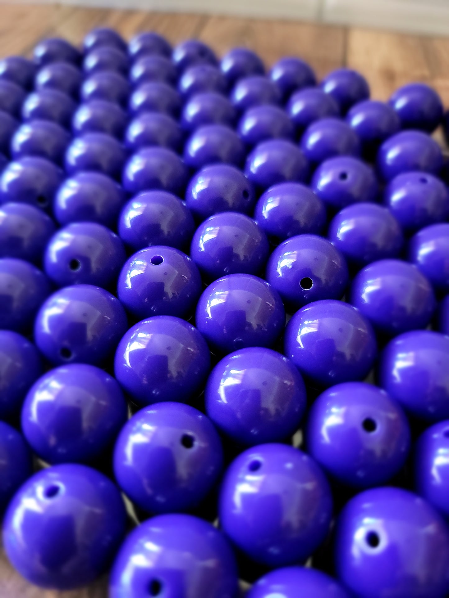 18 MM Grape Jelly Beads