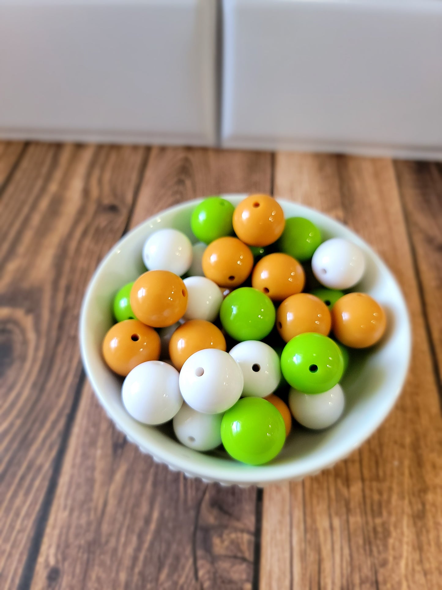 18 MM Key Lime Pie Bead Mix