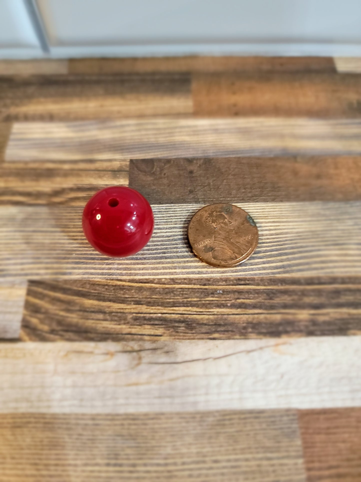 18mm Cranberry Red Beads