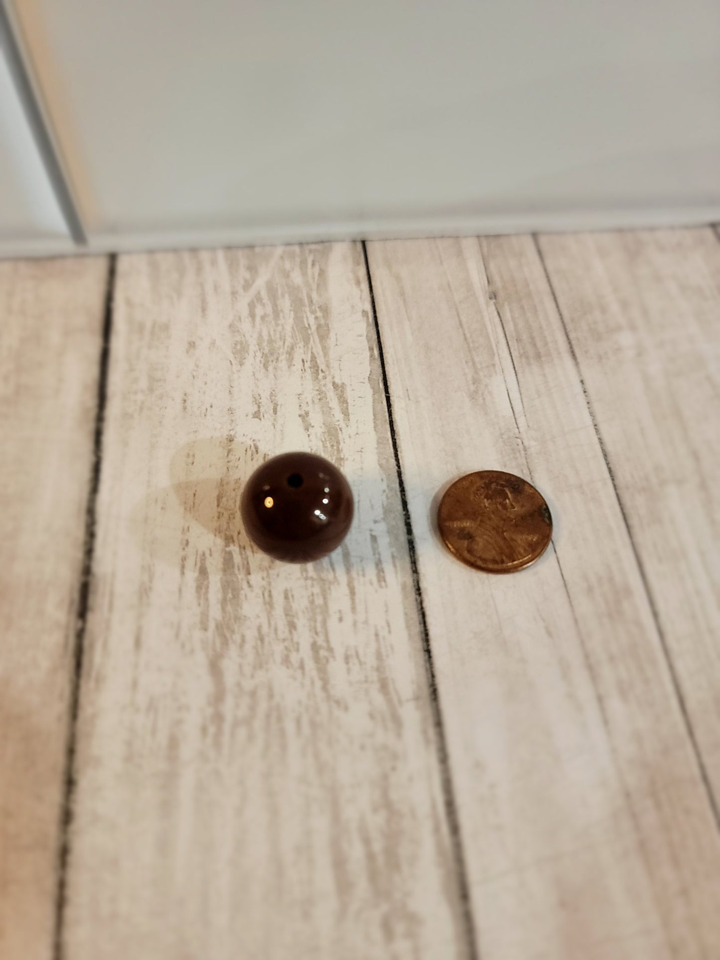 18mm Chocolate Beads