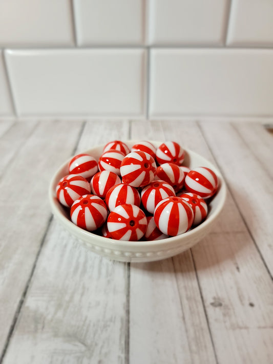 20mm Beach Ball Peppermint Beads