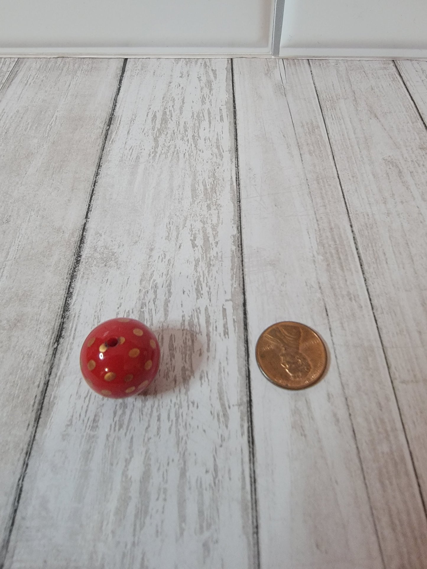 20mm Red and Gold Polka Dot Beads