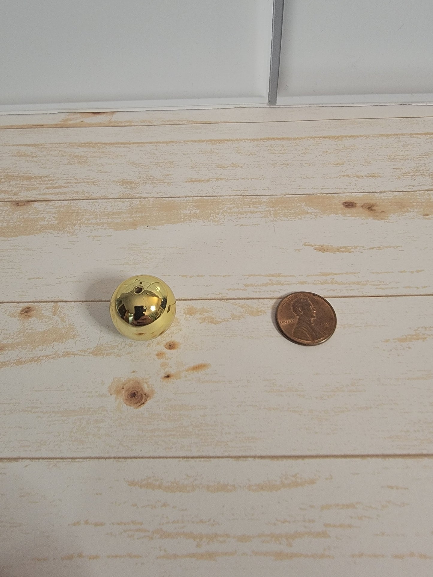 20mm Gold Beads