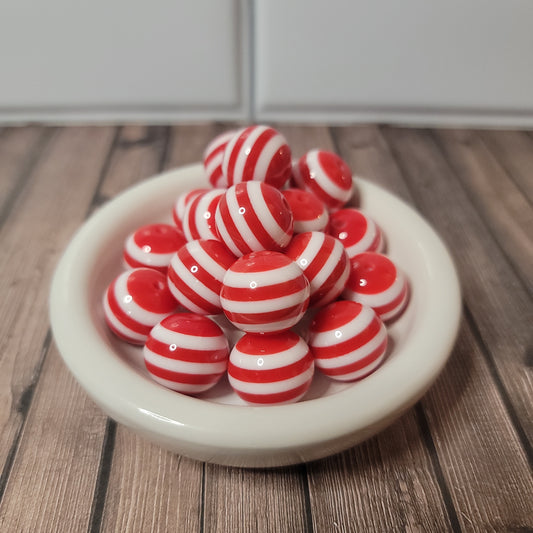 20mm Peppermint Red Stripe Beads