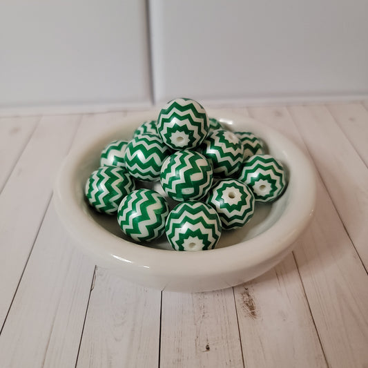 20mm Green Ribbon Beads