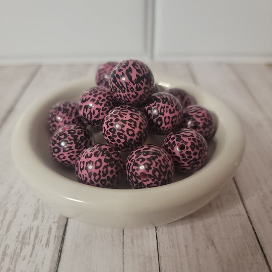 20mm Hot Pink Leopard Beads