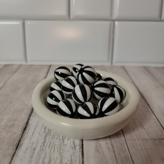 20mm Beach Ball Black Beads