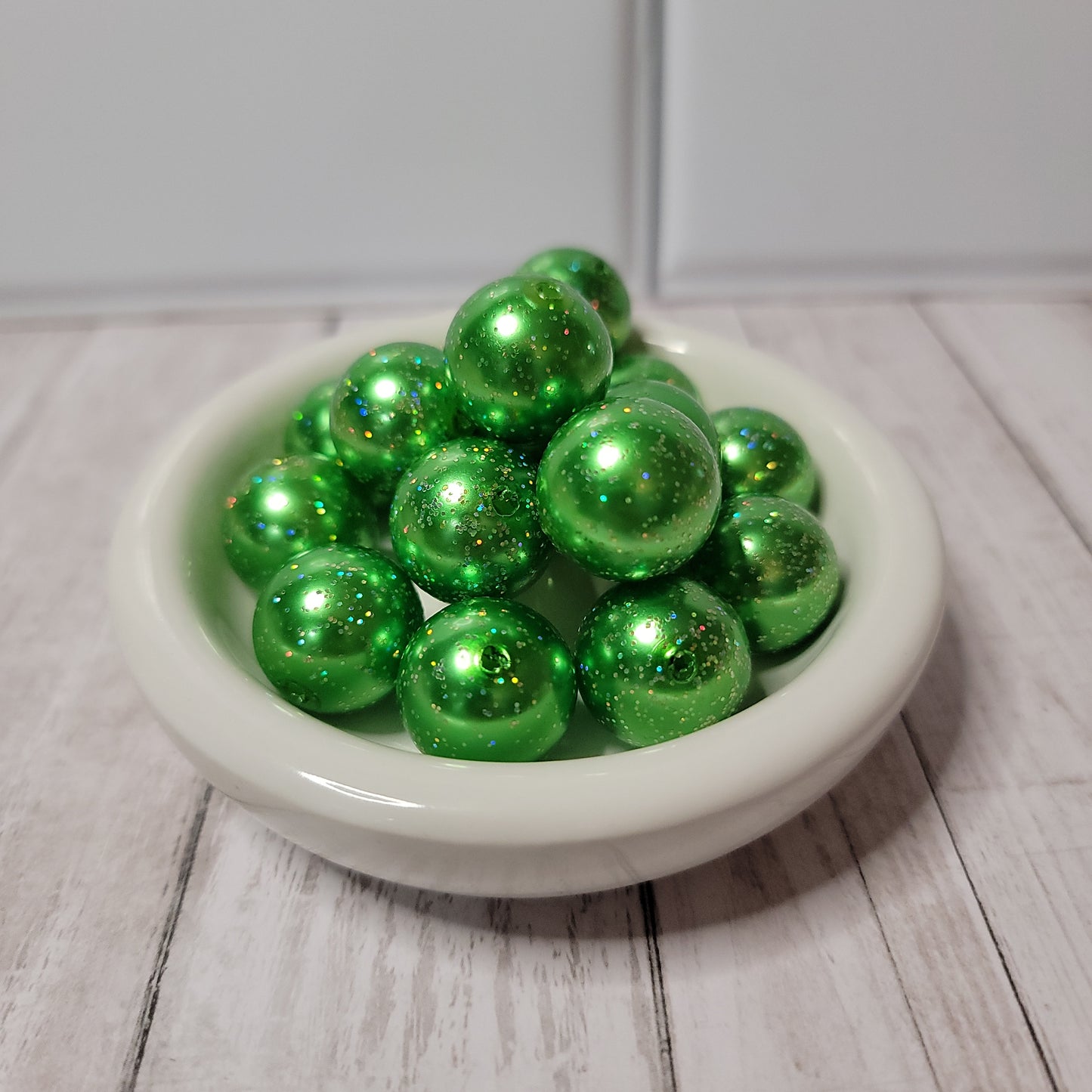 20mm Green Shimmer Beads