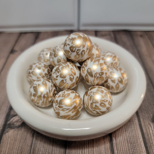 20mm Golden Giraffe Print Beads
