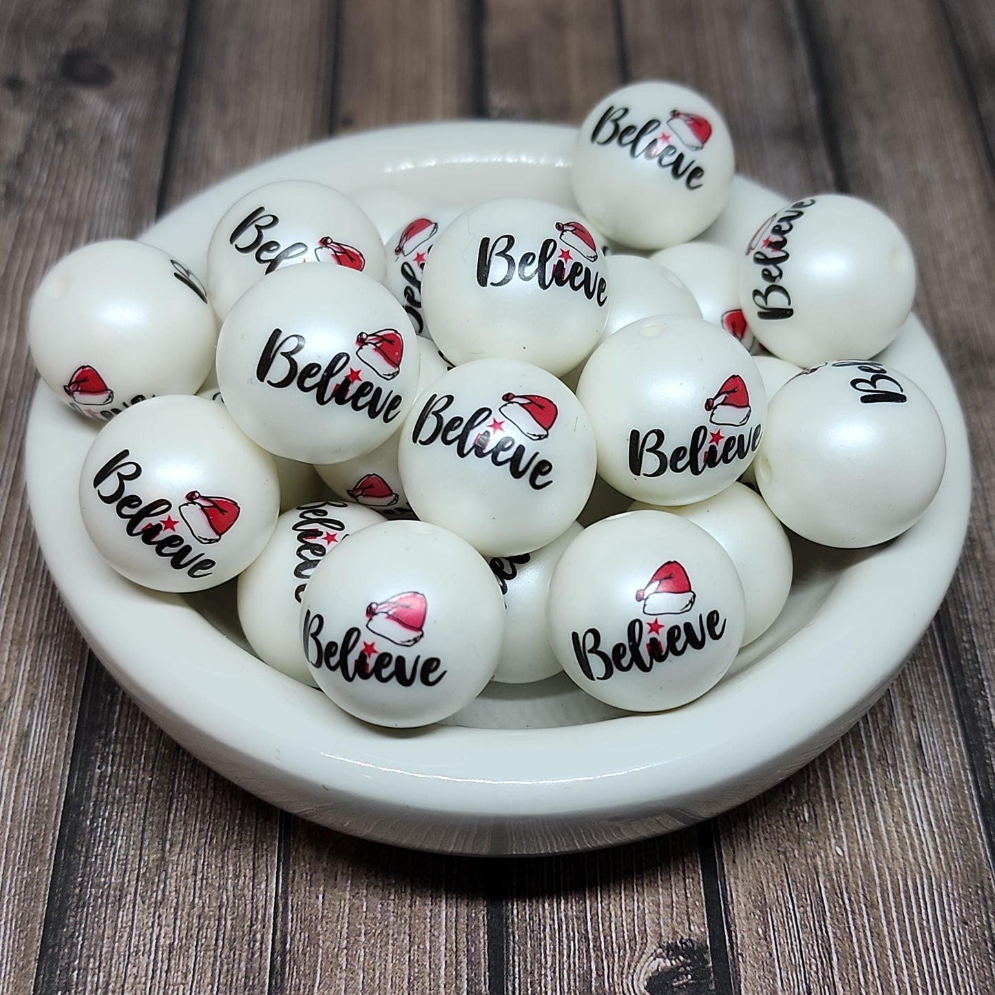 20mm Believe Santa Beads