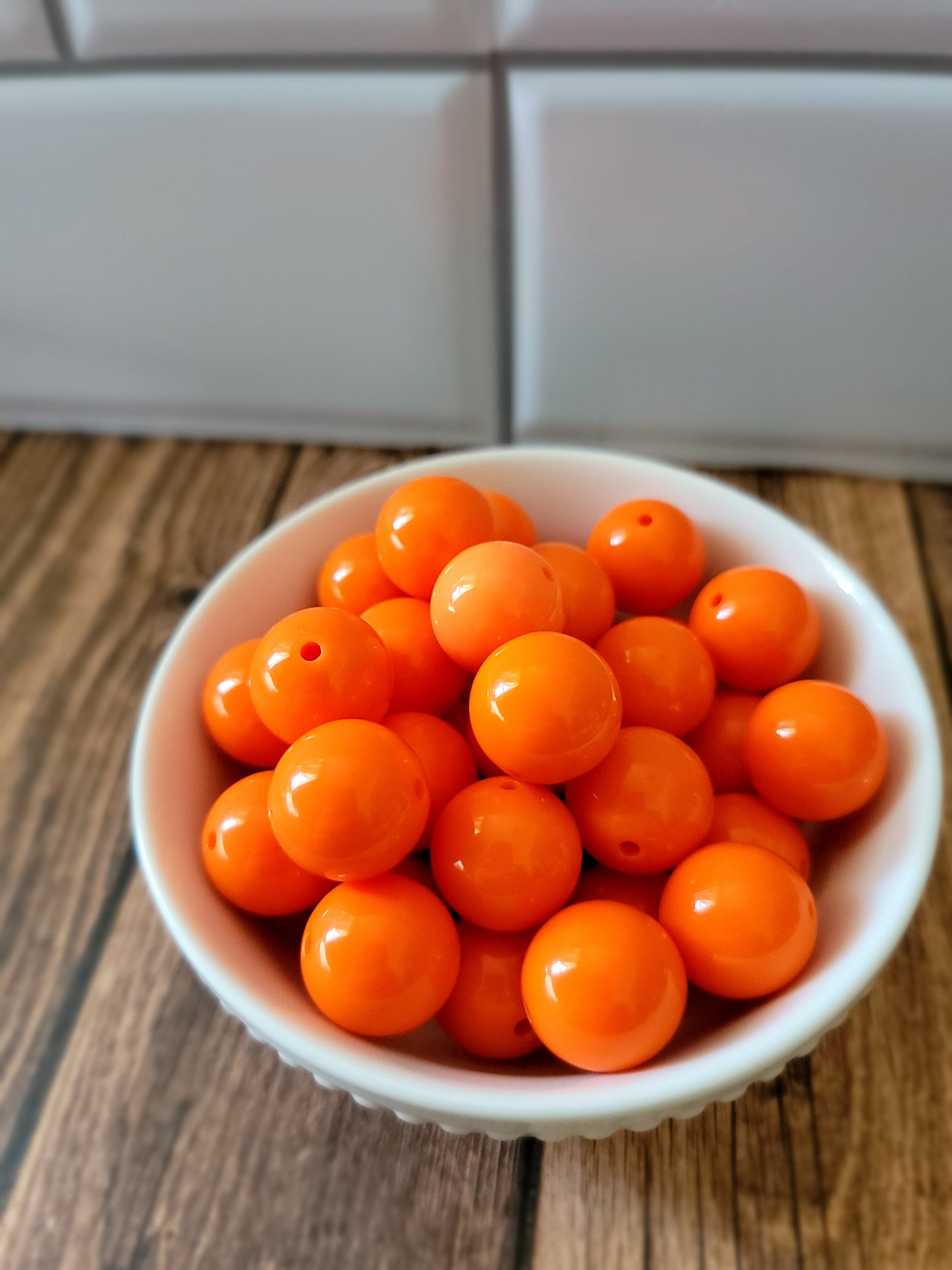 18 MM Orange Beads