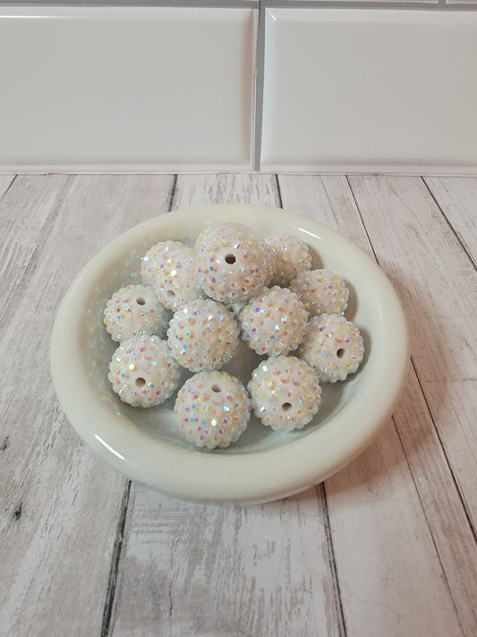 20mm Glamour White Beads