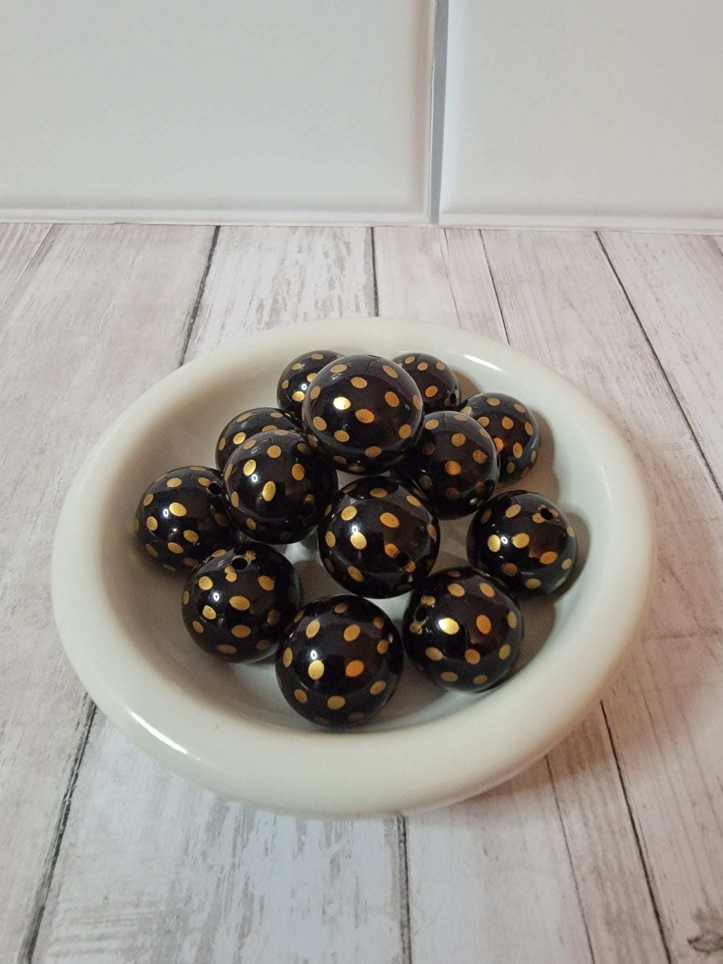 20mm Black and Gold Polka Dot Beads