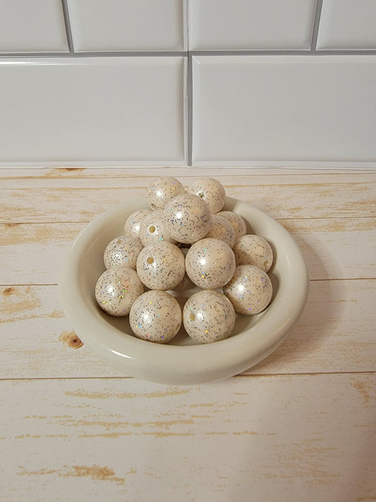20mm White Shimmer Beads